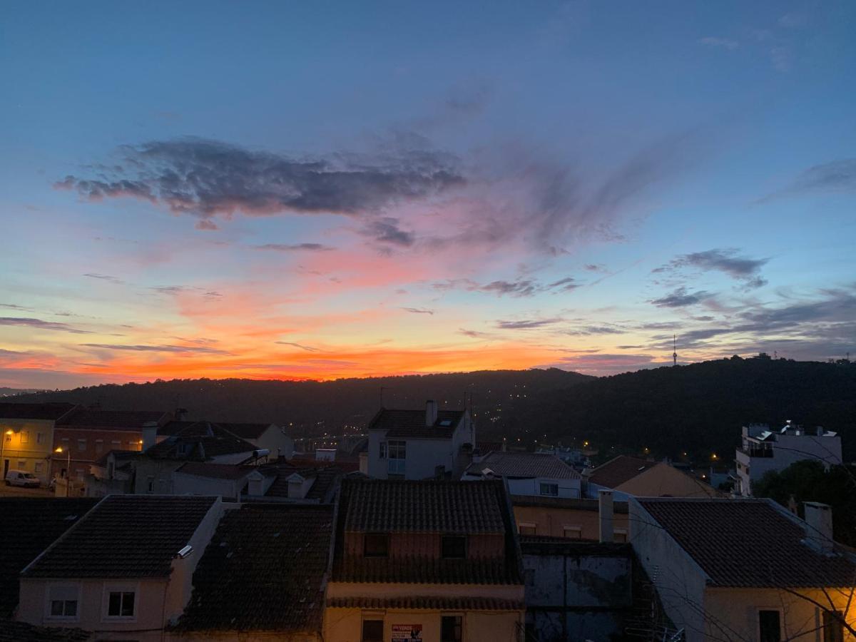 Appartement Apartment2 With Terrace And A View Near Amoreiras Lissabon