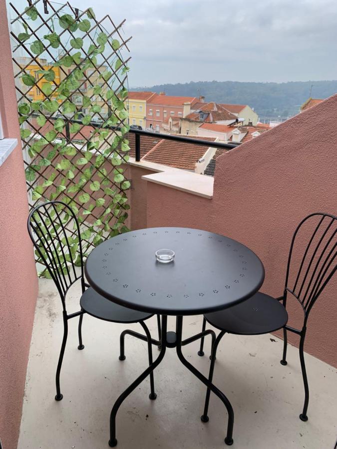 Apartment2 With Terrace And A View Near Amoreiras Lissabon