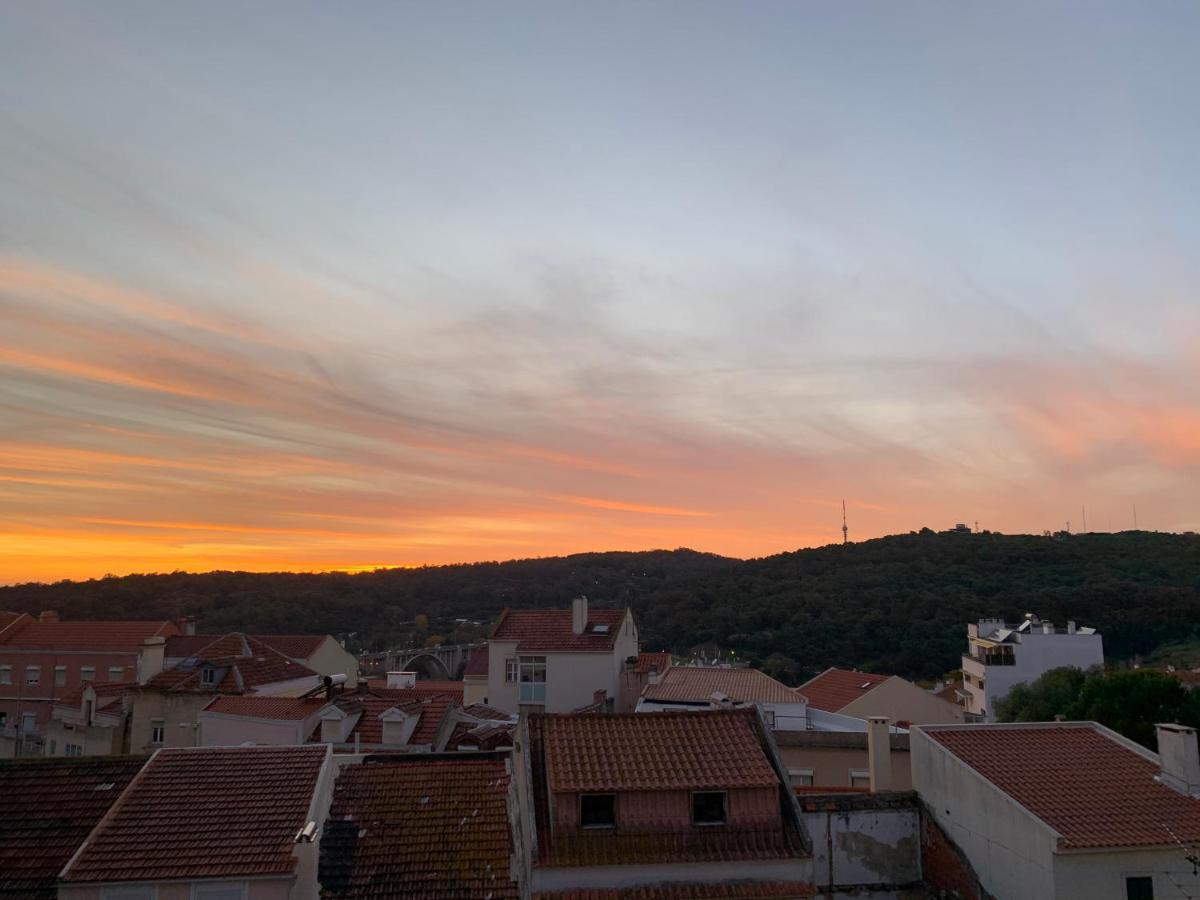 Apartment2 With Terrace And A View Near Amoreiras * Lissabon